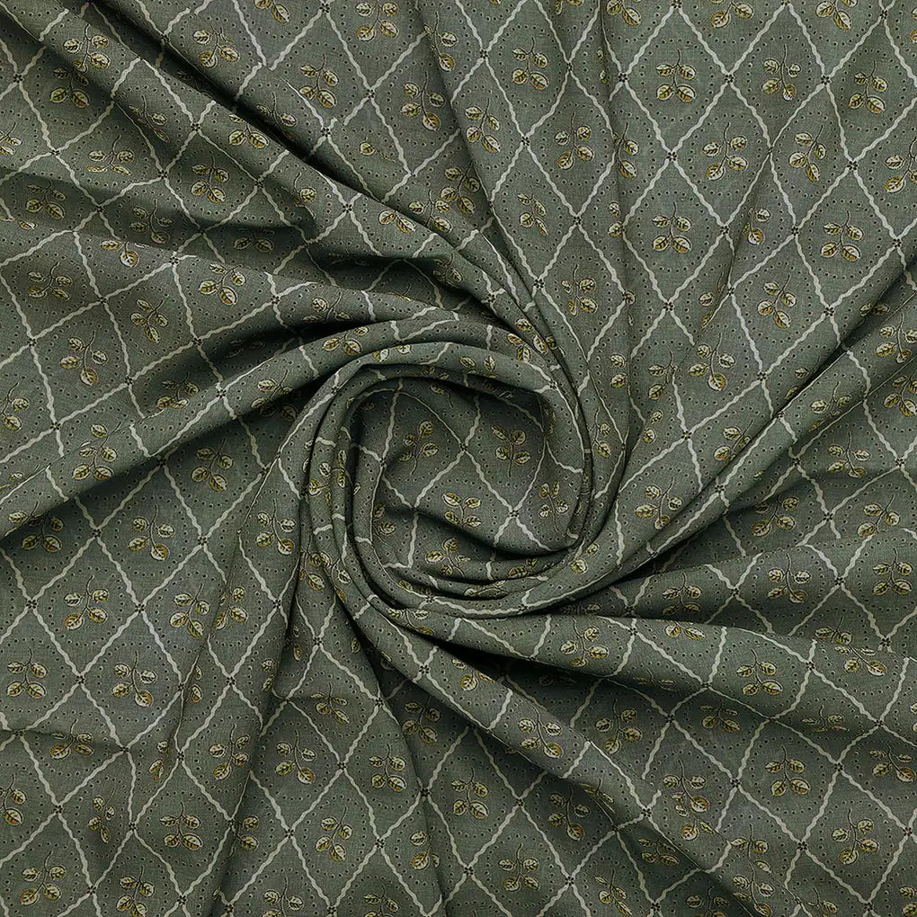 Rhombus Inside Entire Leaf Digital Printed Fabric - Weightless – 0l2a7308copy