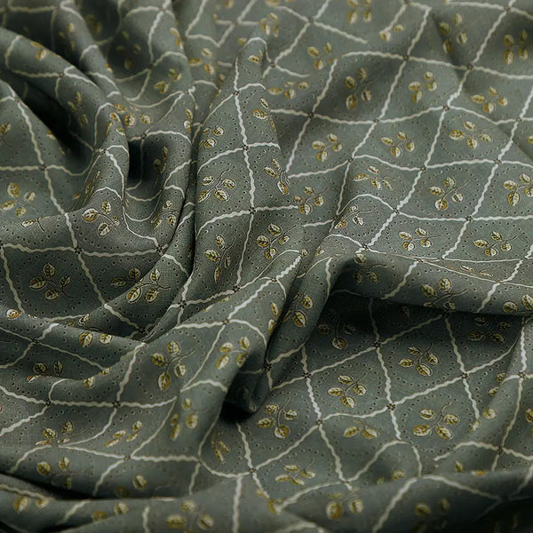 Rhombus Inside Entire Leaf Digital Printed Fabric - Weightless – 0l2a7309copy