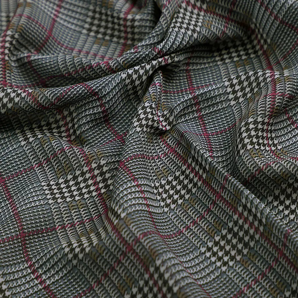 Tiny Strips Glen Checks Digital Printed Fabric - Pure Georgette – 0l2a7380copy 5c98d9f2 5bf4 4a5c a031 91880253f616