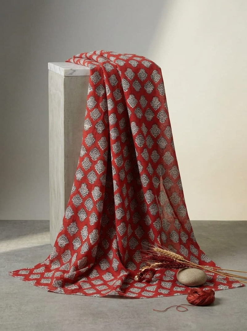 Muslin - Polyester - Design MA05036 - Fabric Editorial Studio Flatlay Lookbook - MU-0-MA05036-110