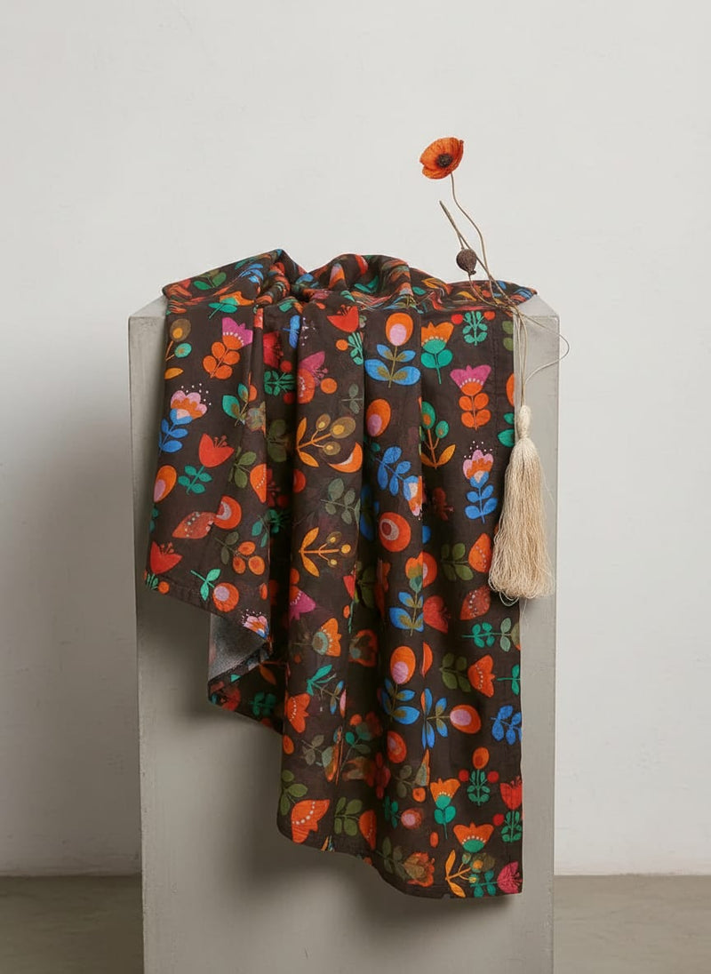 Sketchy Flowers Pattern Digital Printed Fabric - Pure Cotton