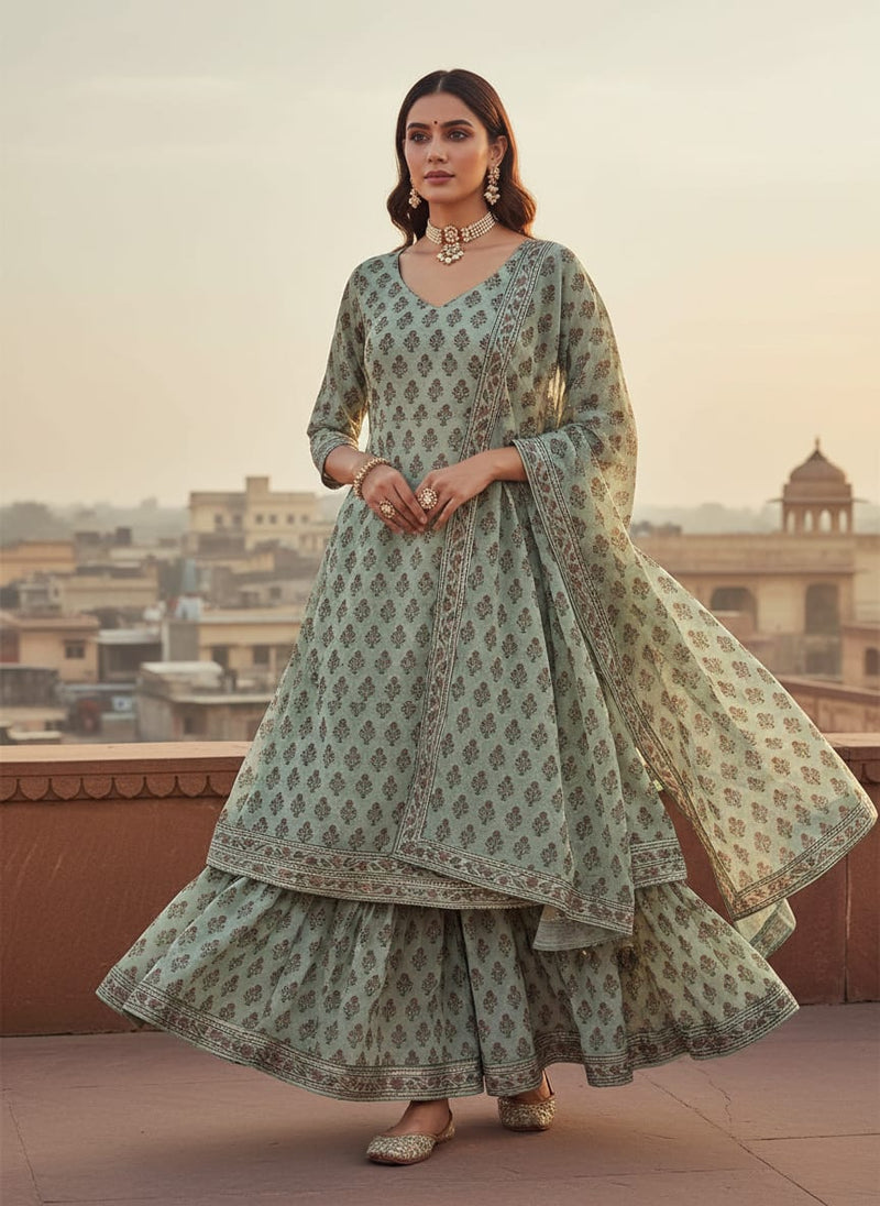 Seamless Indian Mughal Motif Flower Digital Printed Fabric - Pure Georgette