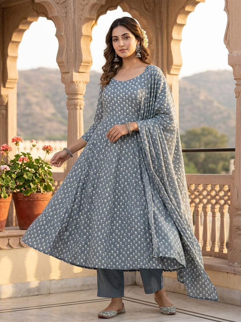Grey Small Ethnic Floral Buti Rayon Digital Printed Fabric