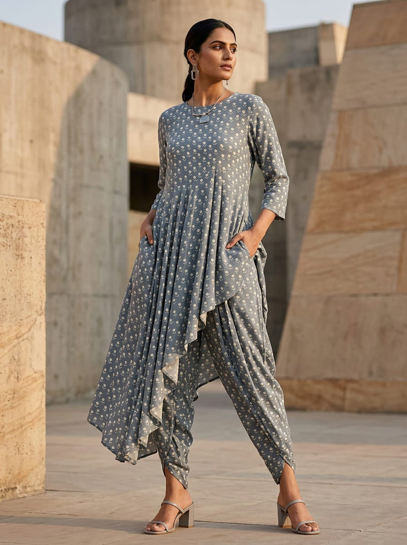 Grey Small Ethnic Floral Buti Rayon Digital Printed Fabric