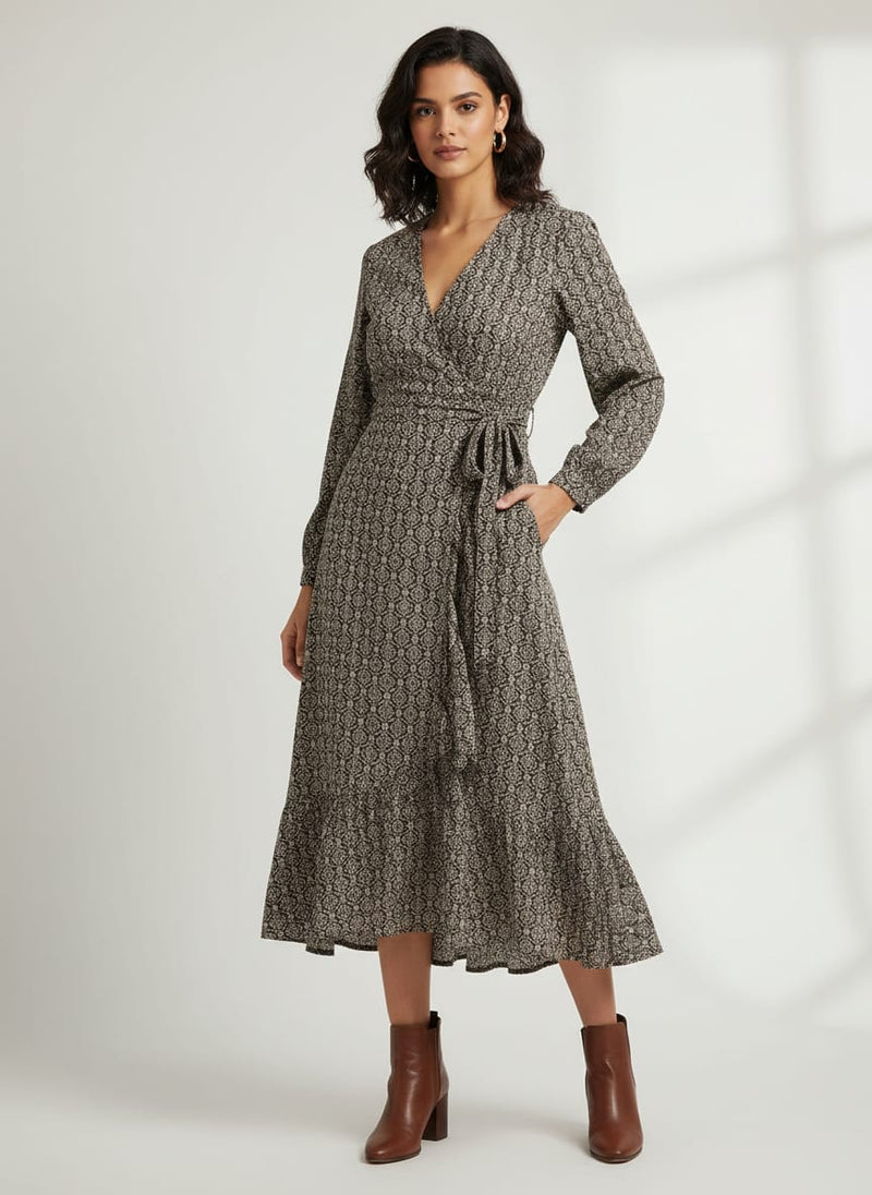 Unique Seamless Repeat With Kabul Colour Digital Printed Fabric - Rayon