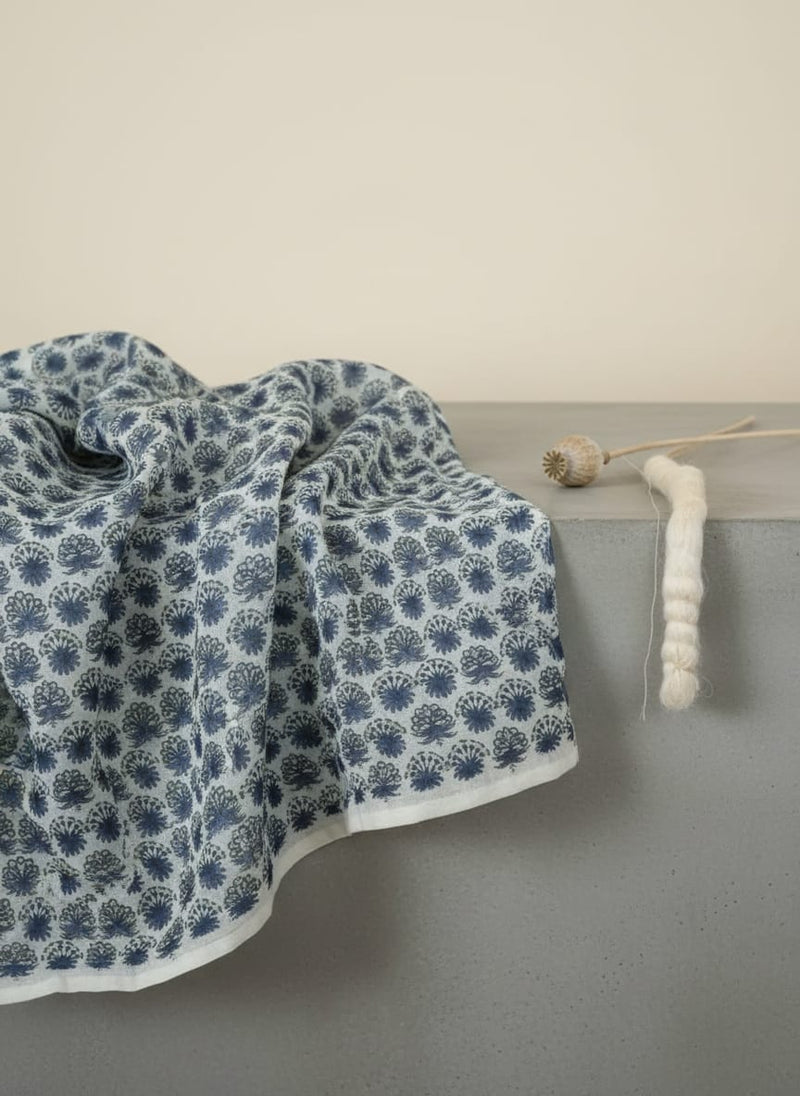 Seamless Blue Geranium Flower Digital Printed Fabric - Linen