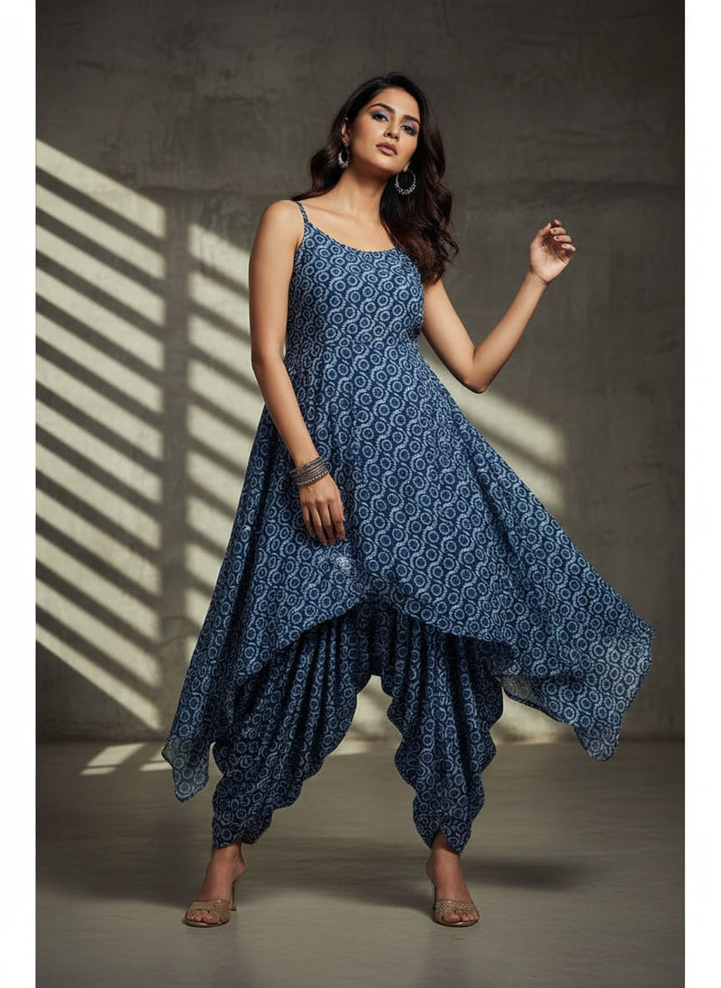 Seamless Vermicular Pattern With Blue Colour Digital Printed Fabric - Pure Muslin