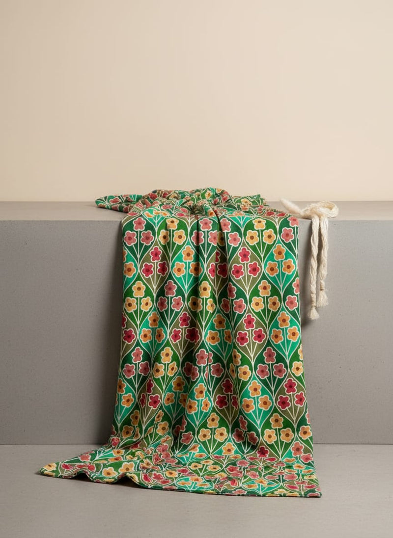 Multicolour Allmandar Flower Ogee Art Digital Printed Fabric - Weightless