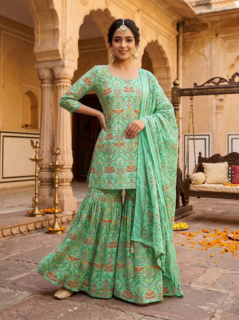 Green Ethnic Floral Jaal Weightless Digital Printed Fabric
