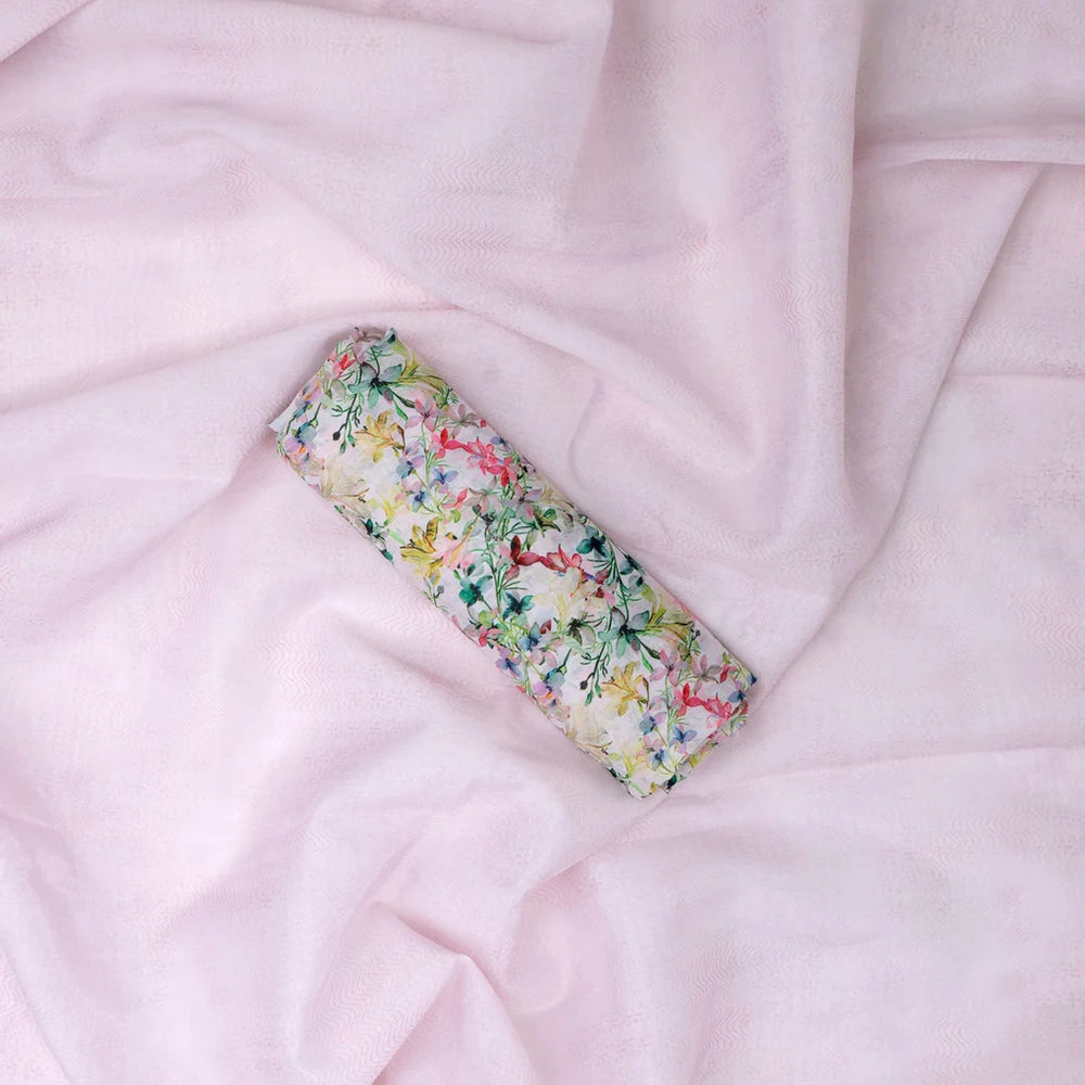 A Harmony of Bloom and Texture