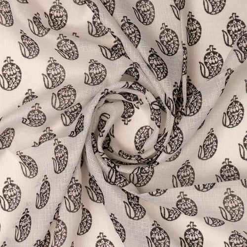 FAB VOGUE Studio Digital Printed Kota Doria Fabric - Black & White Paisley Design – 70a4471copy2