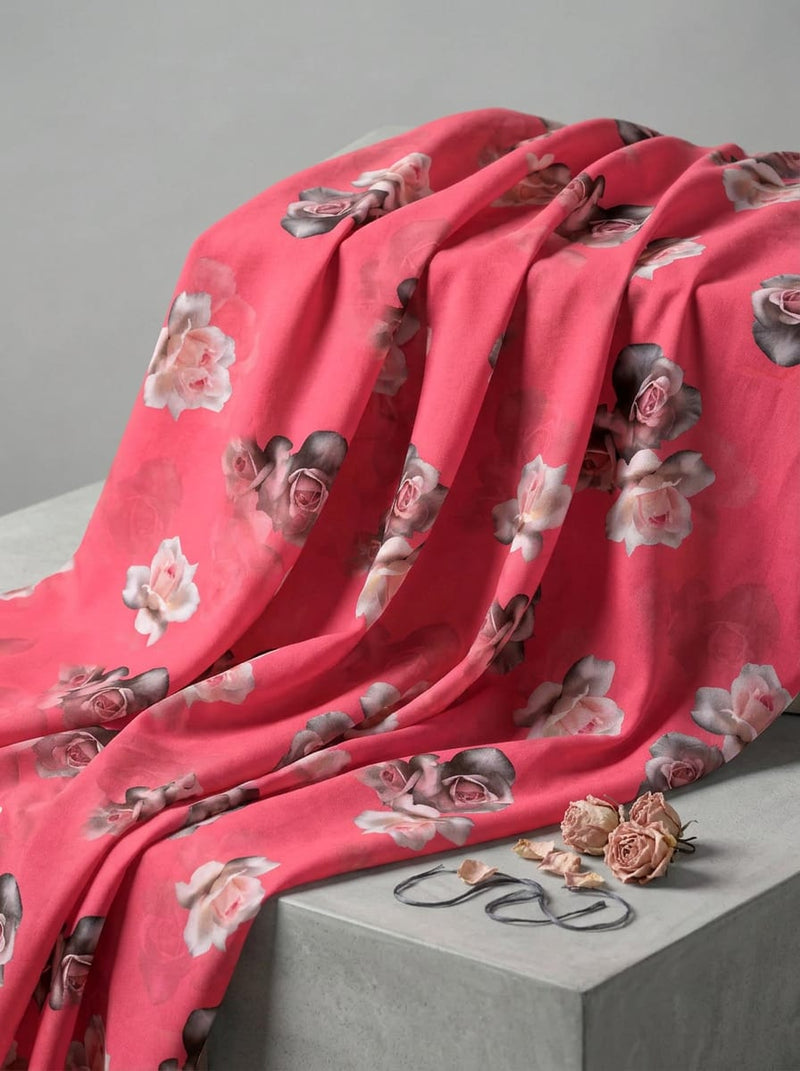 Pink Scattered Realistic Rose Floral Pure Cotton Digital Printed Fabric