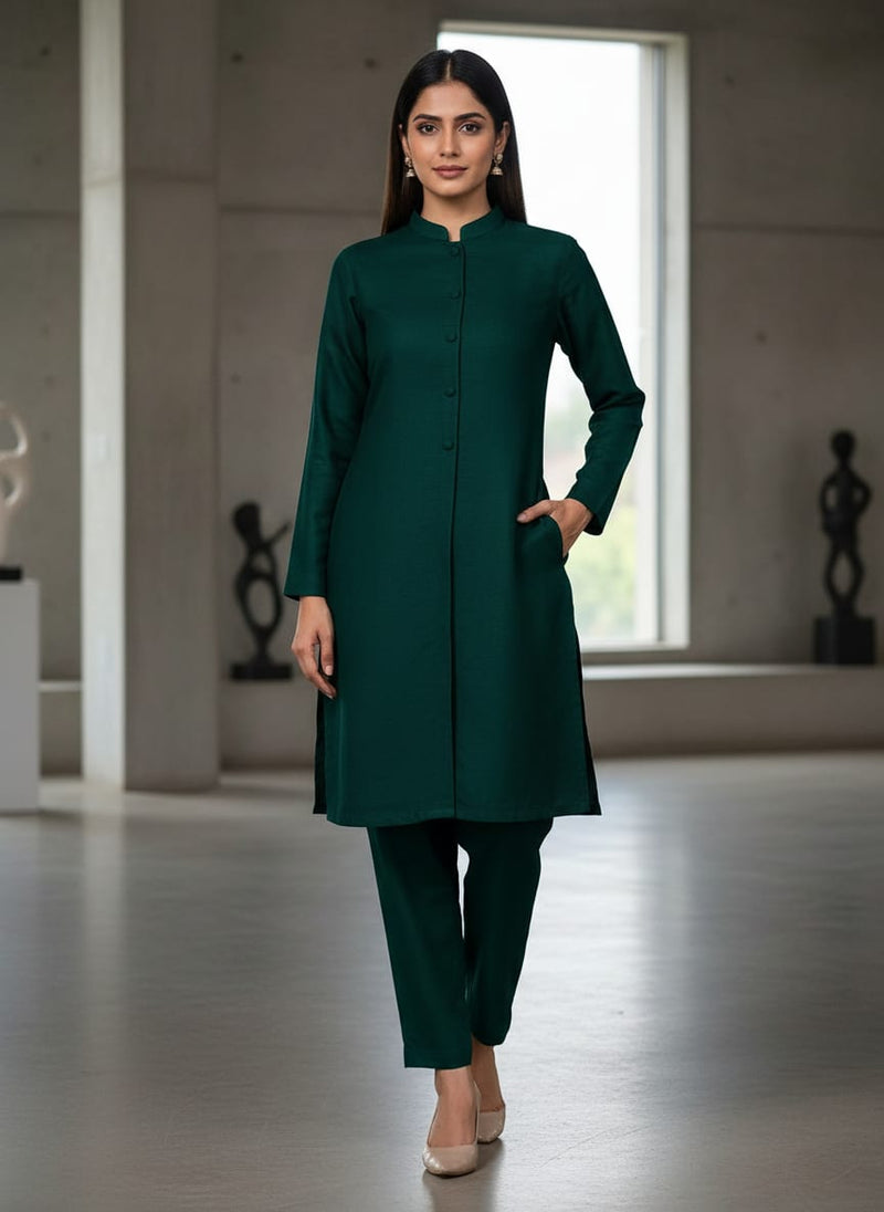Bottal Green Colour Natural Crepe Plain Dyed Fabric