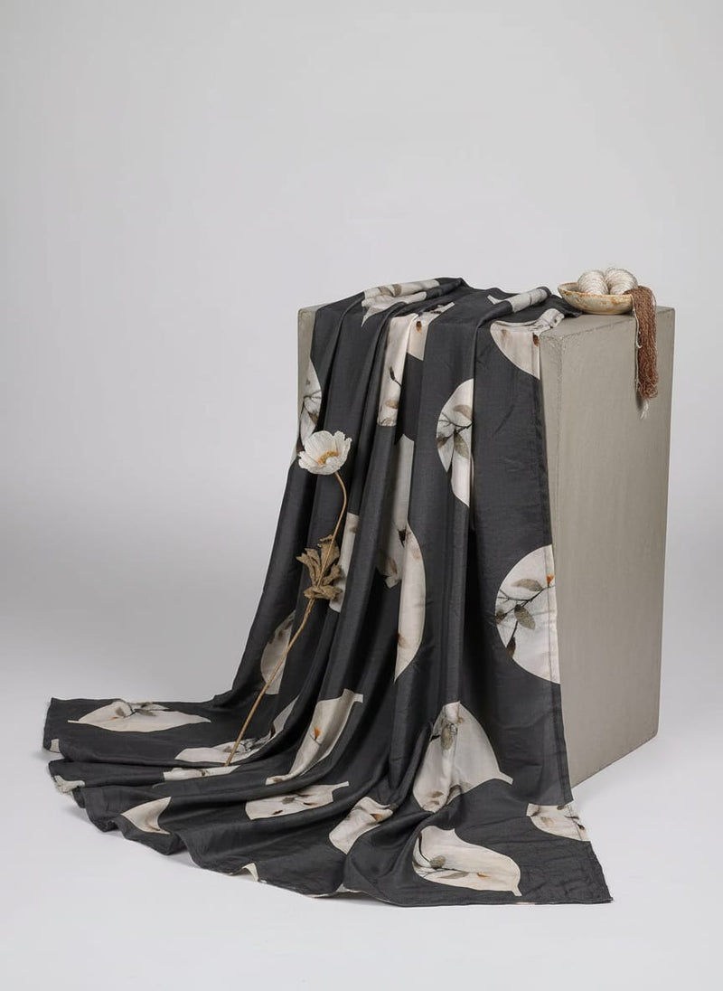 Gorgeous digital printed fabric in natural crepe with leaves pattern