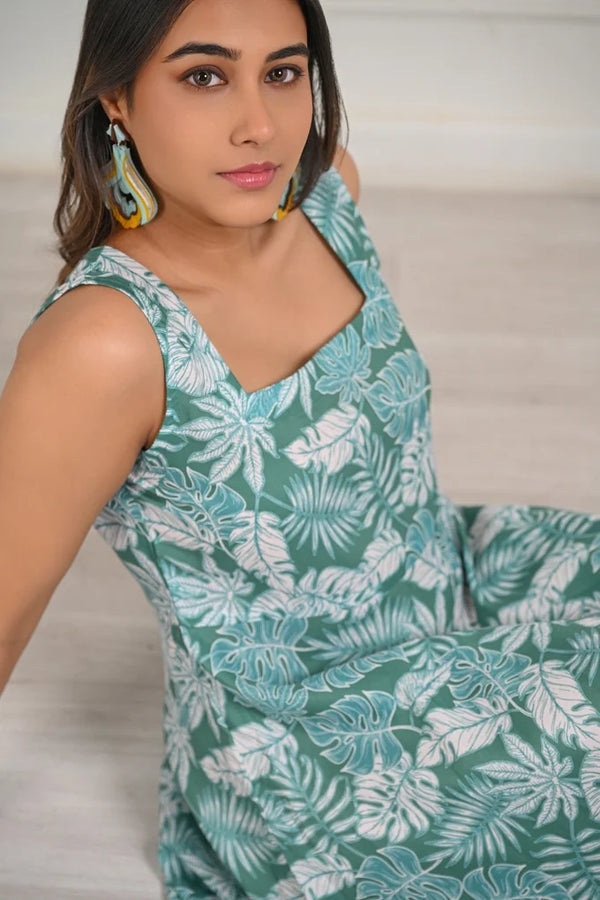 Flowy Floral Midi Dress – 84.5 - alternate view