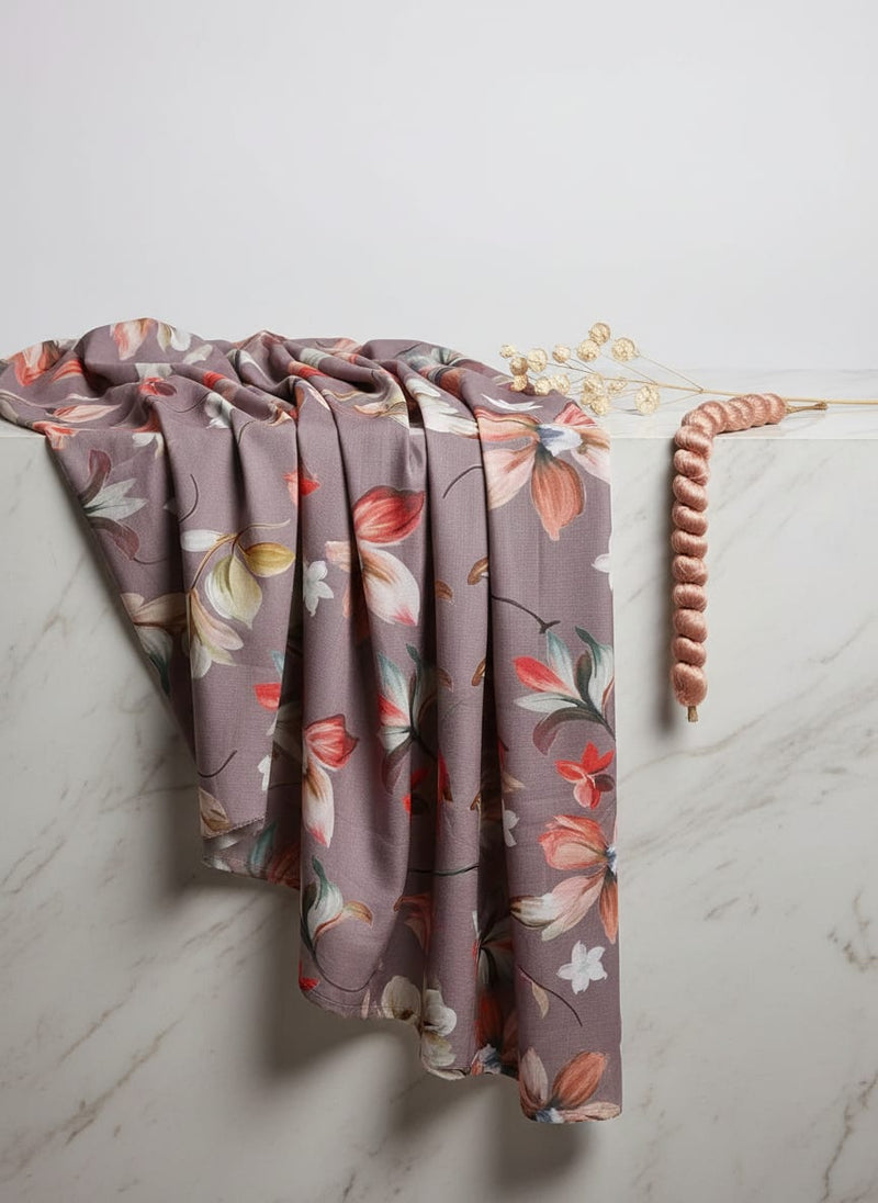 Elegant Mauve Floral Printed Polyester Fabric for Apparel