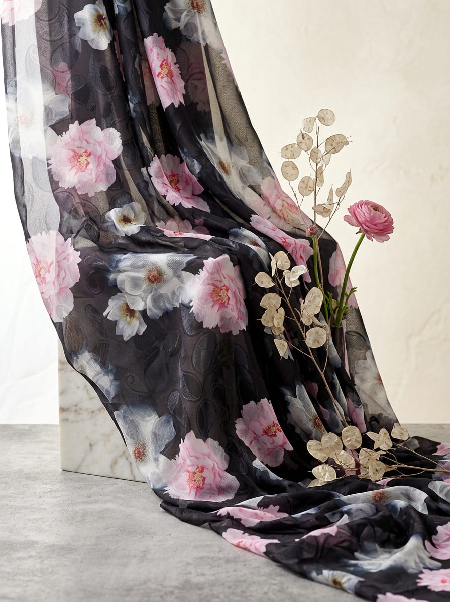 Where Midnight Meets a Gentle Bloom
