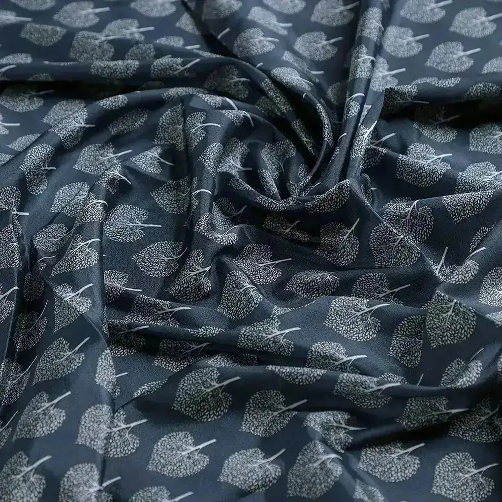 Stylized Mepal Leaf Motif Digital Printed Fabric - Crepe – cr 0 ma02999 110 c