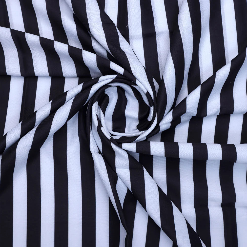 Gorgeous black and white digital printed fabric from FAB VOGUE Studio – mu 0 ta08501p2 110 a