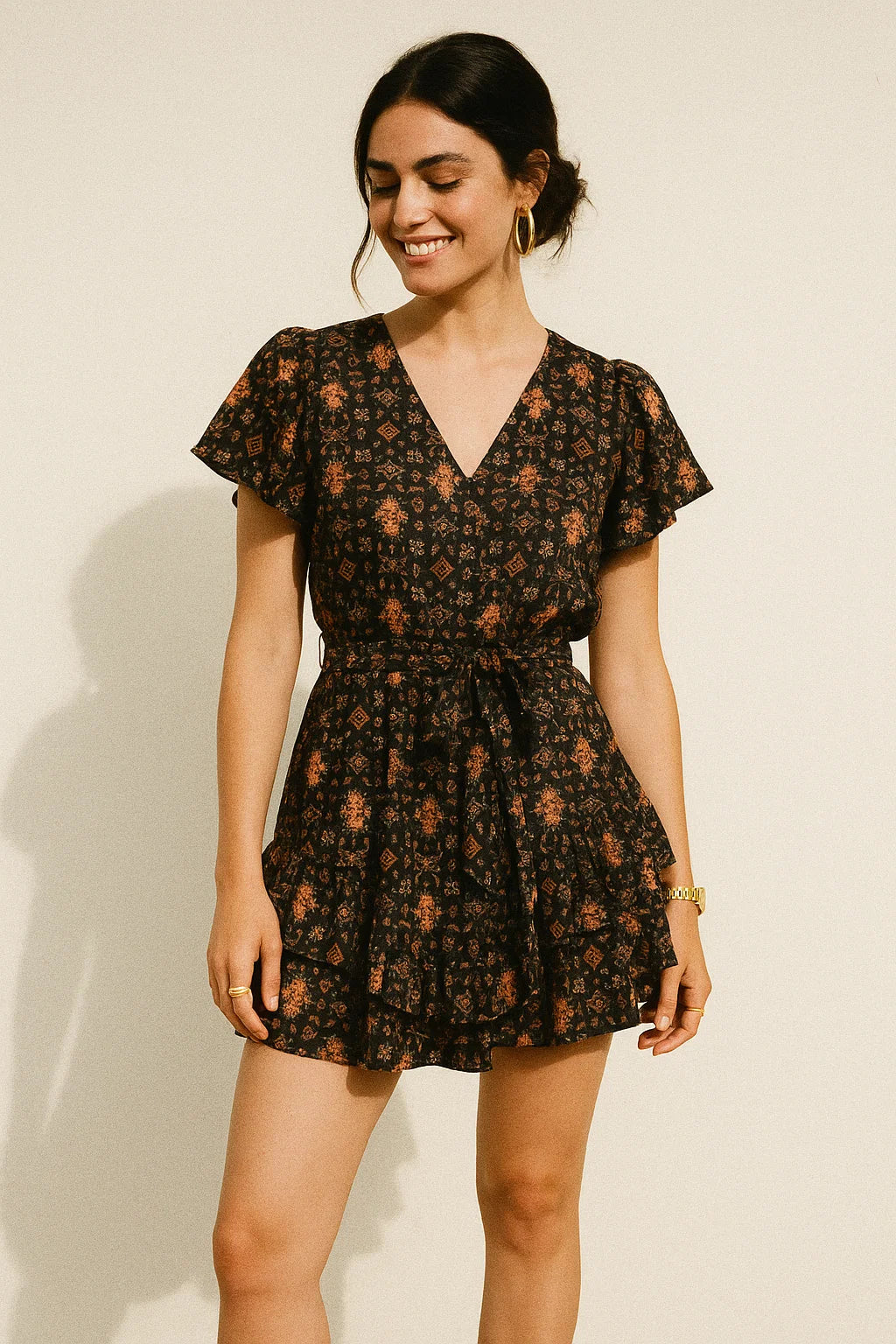 Metallese Seamless Leafs Patterns Digital Printed Fabric - Muslin