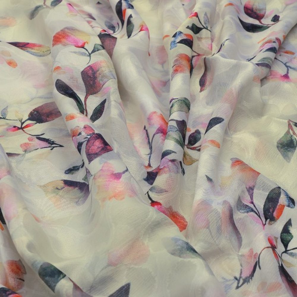 Dreamy Watercolour Floral on Cream Paisley Brasso Fabric – br 0 ta07145 108 1