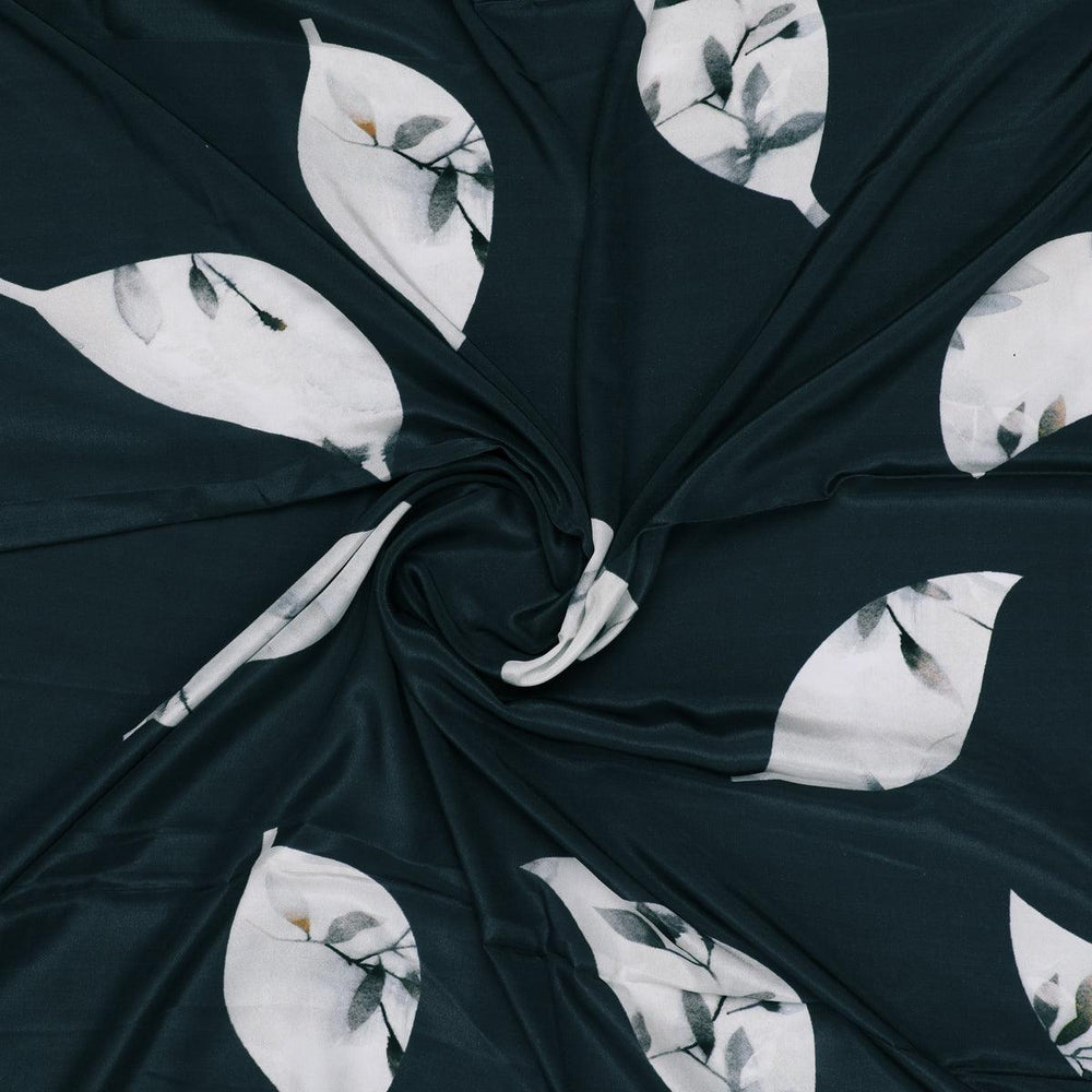 Where Bold Graphics Meet Fluid Grace
