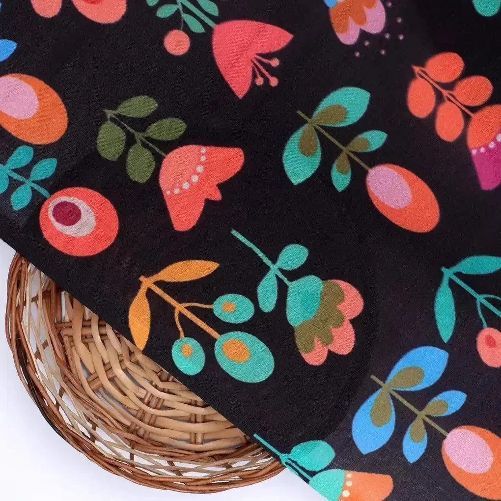 Sketchy Flowers Pattern Digital Printed Fabric - Muslin – mu 0 ta07617 110 sketchy flowers pattern digital printed fabric muslin 2 bf3b7b49 f8f1 41fd 8a07 d6d23024278d