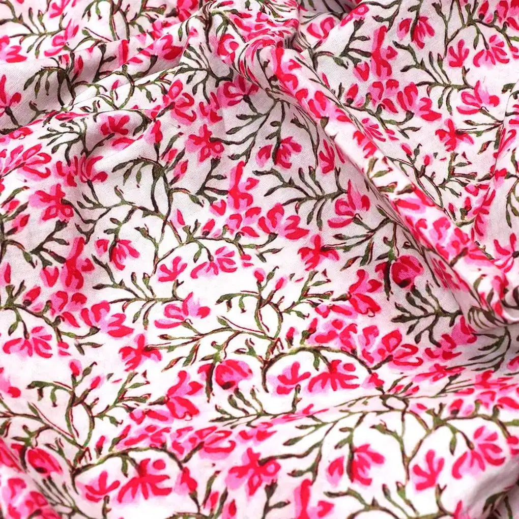 Pink Floral Ditzy Pattern Digital Printed Fabric – pco 0 ma09647 108 pink floral ditzy pattern digital printed fabric 3