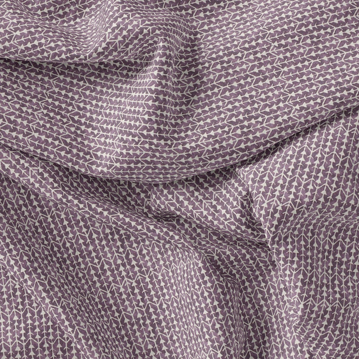 Seamless Link Abstract With Old Lavender Digital Printed Fabric - Pure Georgette - FAB VOGUE Studio®