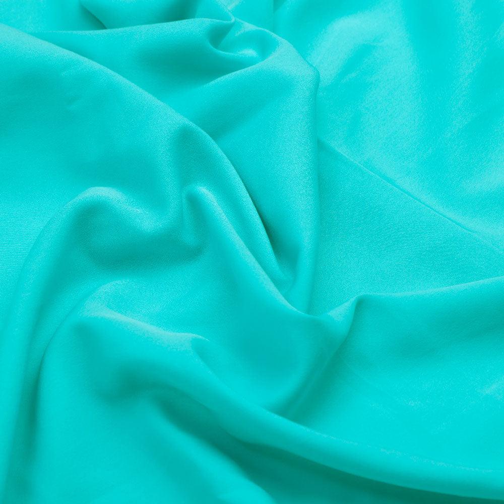 Green Plain American Crepe Solid Fabric – plac 0 fvs2022664 110 green plain american crepe solid fabric 3