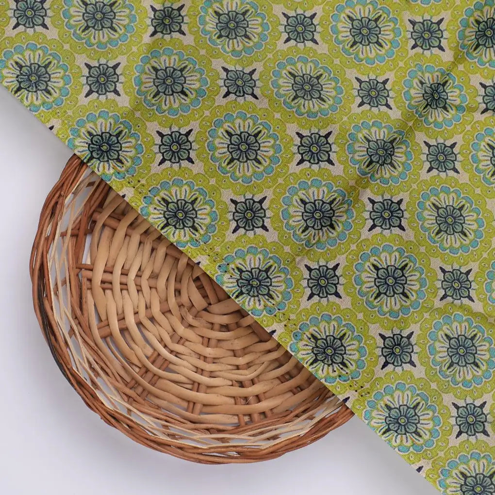 Attractive Tiny Green Link Flower Digital Printed Fabric - Pure Muslin – pm 0 ma014921 110 attractive tiny green link flower digital printed fabric pure muslin 2