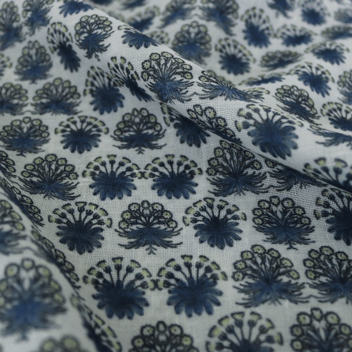 Seamless Blue Geranium Flower Digital Printed Fabric - Linen - FAB VOGUE Studio®