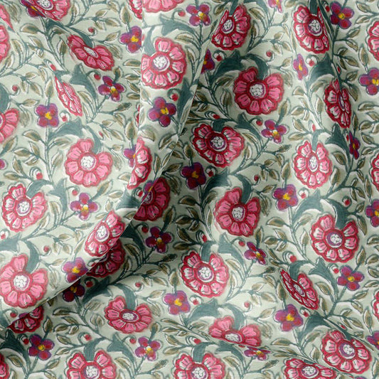 Beautiful Floral Ditzy Pattern Digital Printed Fabric - FAB VOGUE Studio®