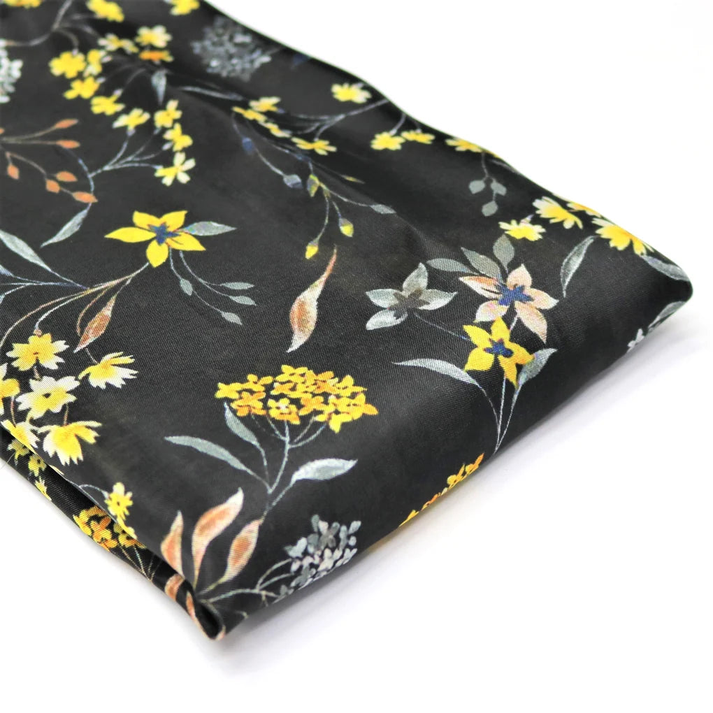 Black and Yellow Flower Ditzy Digital Printed Fabrics – us 0 0ba1004 110 black and yellow flower ditzy digital printed fabrics 1
