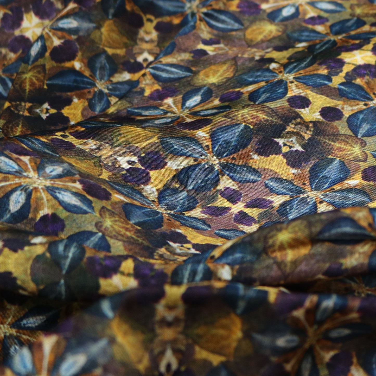 Floral Damask Digital Printed Fabrics - FAB VOGUE Studio®