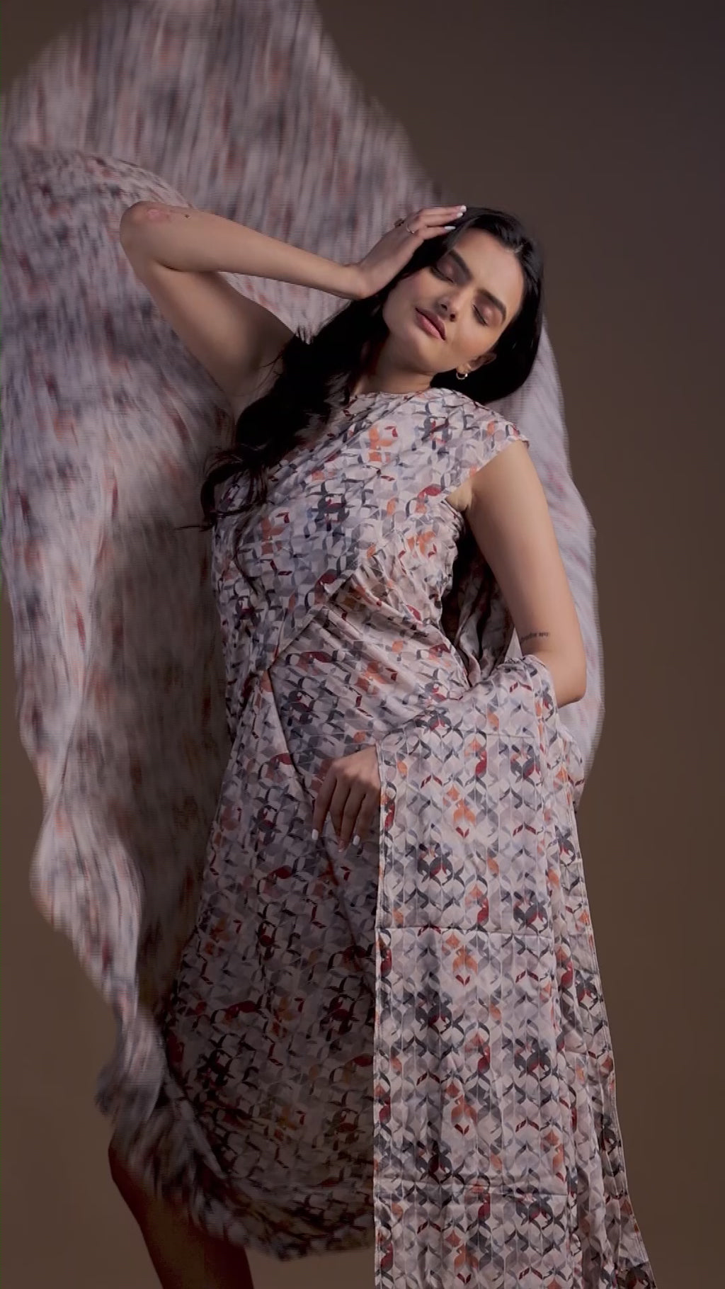 Gray Abstract Printed Pure Muslin Fabric