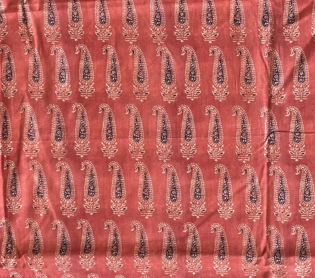 Red Paisley Digital Printed Fabric - Pure Cotton – r3 bb6a2e77 3a13 4083 ba1d 6d59ecb7a868