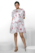 Pearl White – 088a1716 copy