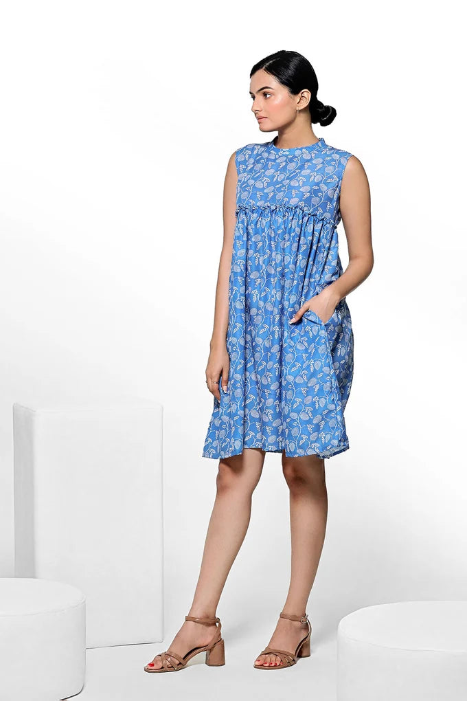 Philadelphia Blue – 088a1728 copy