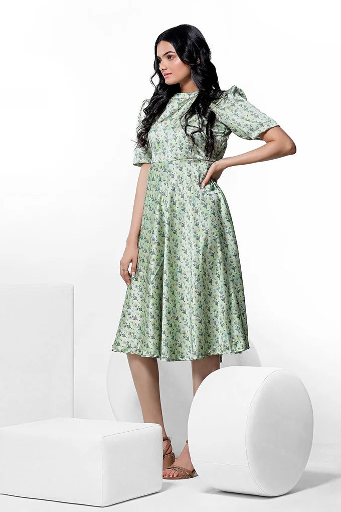 Green Seamless Motif – 088a1985 copy