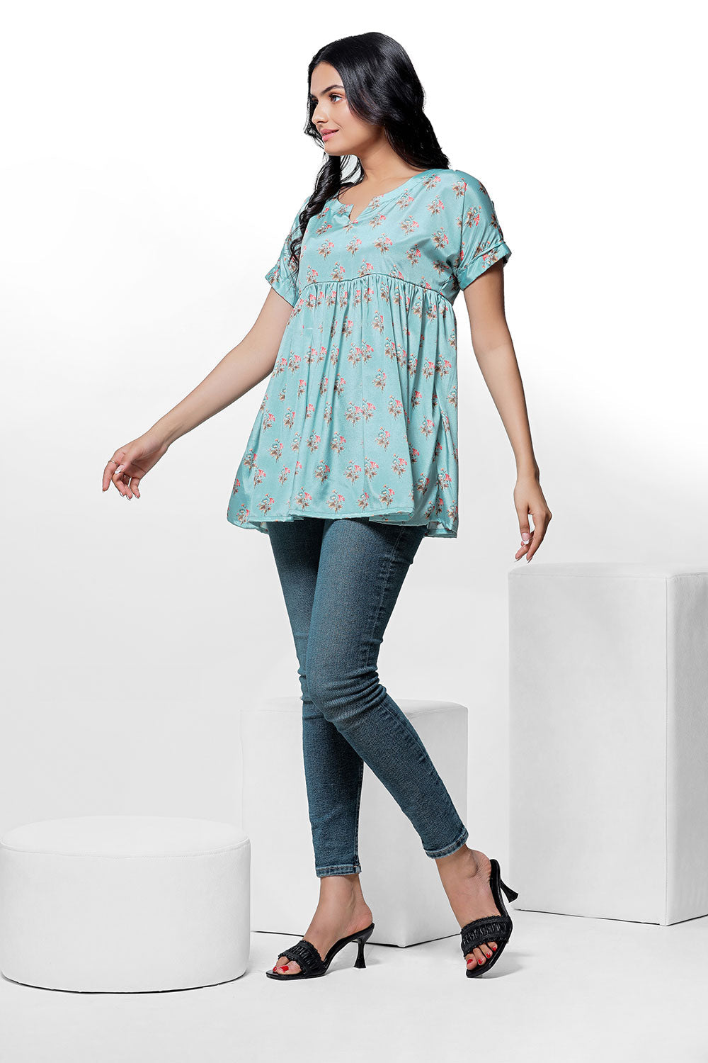 Stunning Floral Print Top – 088a2102 copy